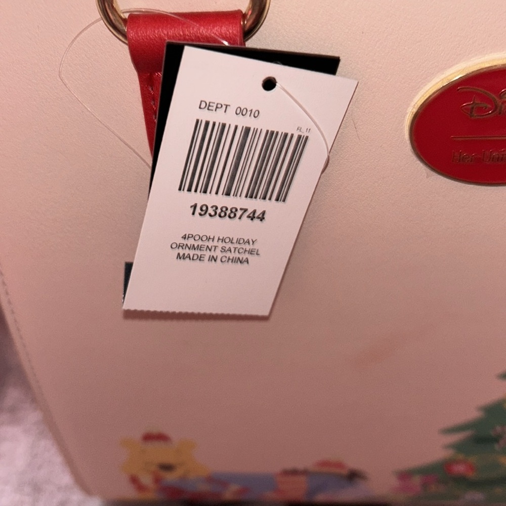 HP๐๐๐๐๐Winnie the Pooh Christmas Satchel Purse - Picture 6 of 12